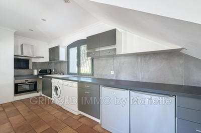 Villa - 151 m² - 6 pièces