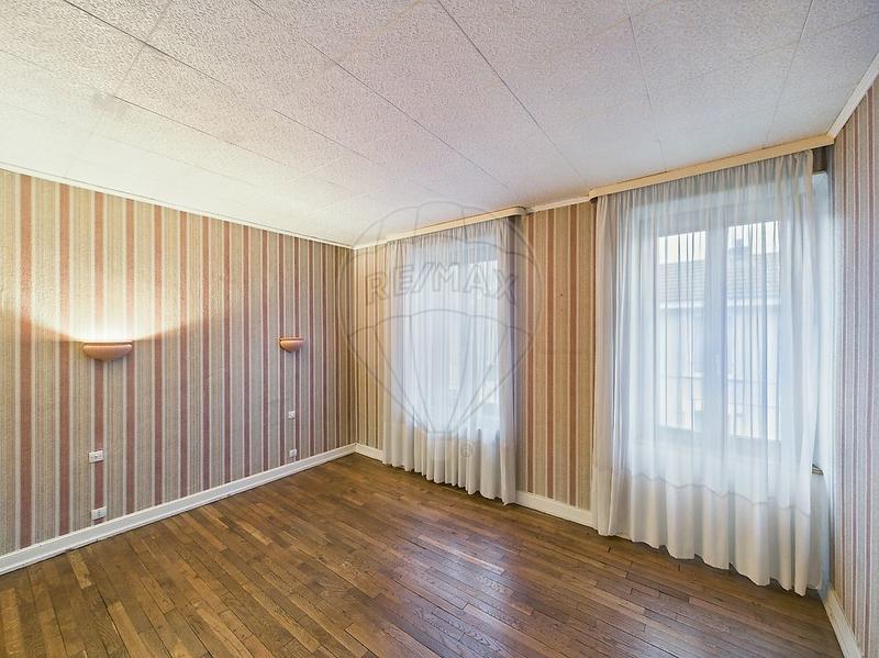 Maison - 70 m² - 5 pièces