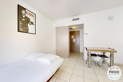 Studio - 18 m² - 1 pièce