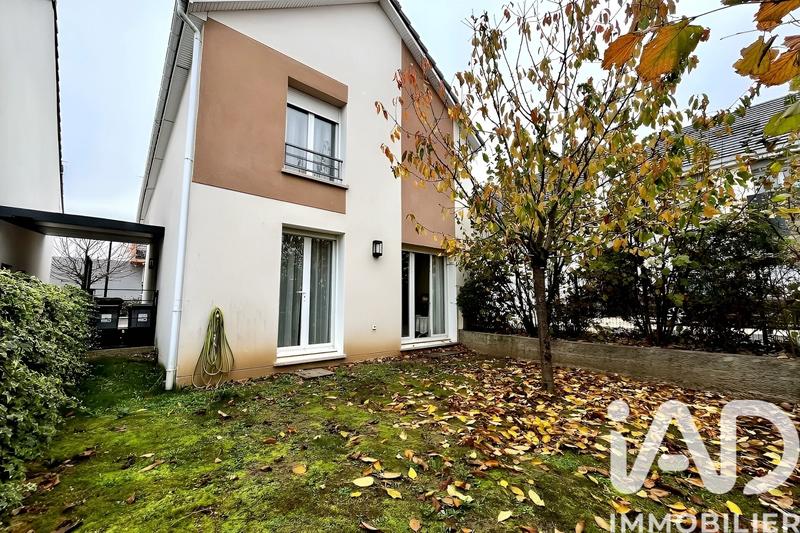 Maison - 101 m² - 5 pièces