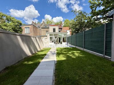 Maison de loisirs - 125 m² - 5 pièces