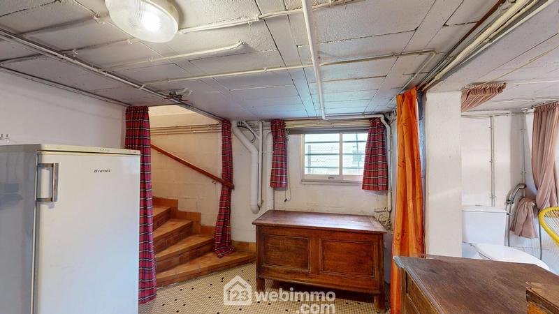 Maison - 136 m² - 2 pièces