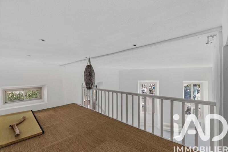 Studio - 38 m² - 1 pièce