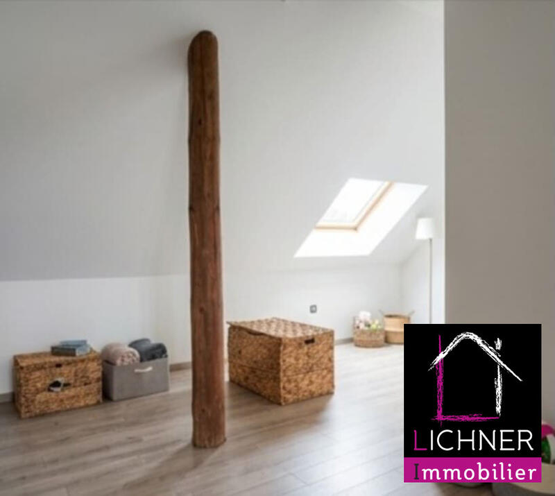 Appartement - 90 m² - 4 pièces