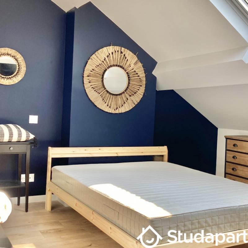 Chambre - 12 m² - 1 pièce