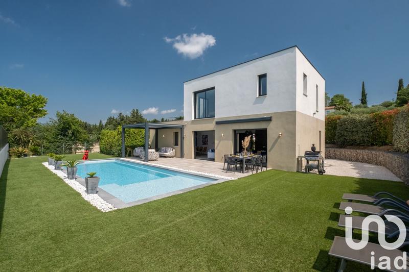 Maison - 152 m² - 5 pièces