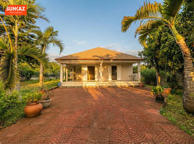 Maison - 178 m² - 5 pièces