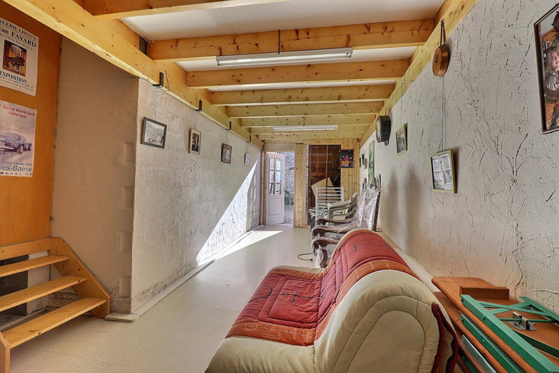 Maison - 114 m² - 6 pièces