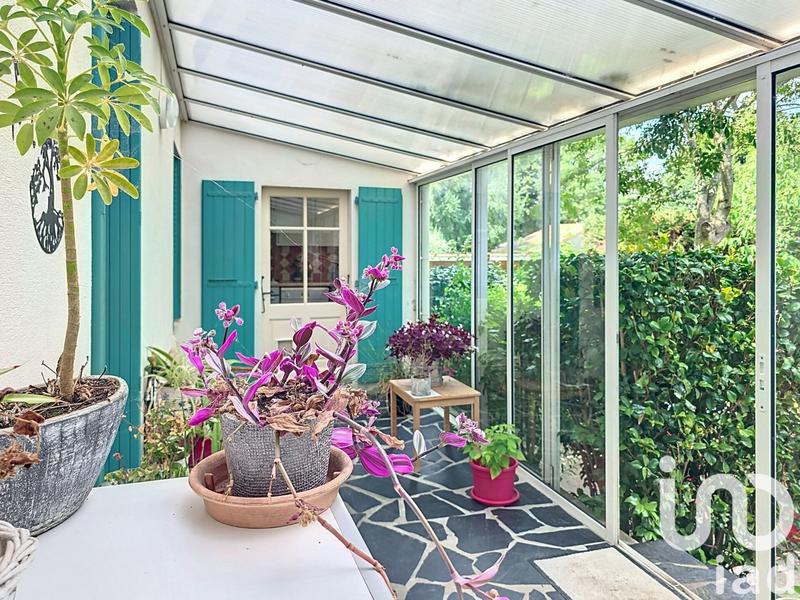 Maison - 217 m² - 9 pièces