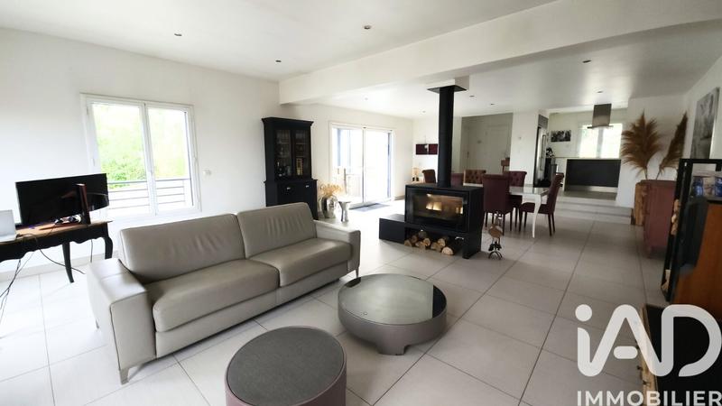 Maison de maîtres - 190 m² - 7 pièces