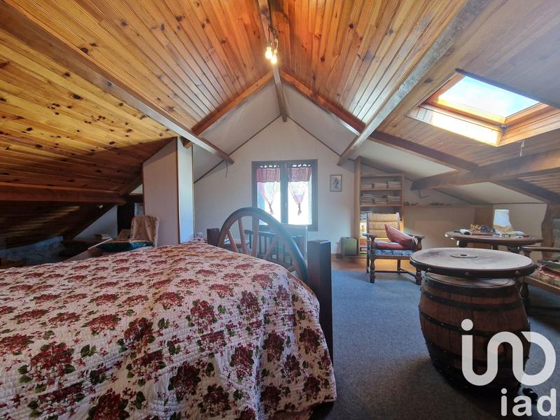 Maison - 97 m² - 5 pièces