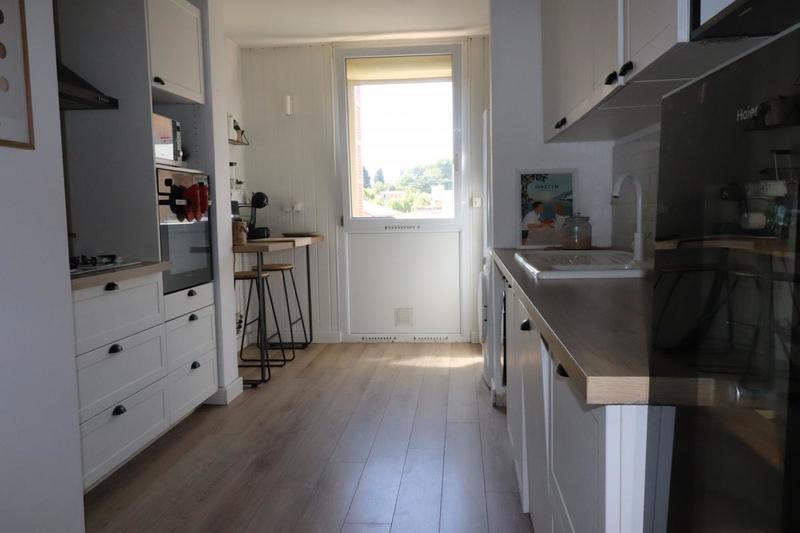 Appartement - 81 m² - 4 pièces