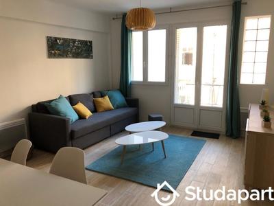 Chambre - 14 m² - 1 pièce