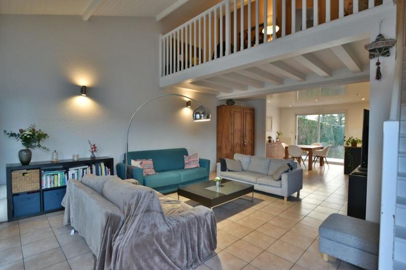 Maison - 98 m² - 5 pièces