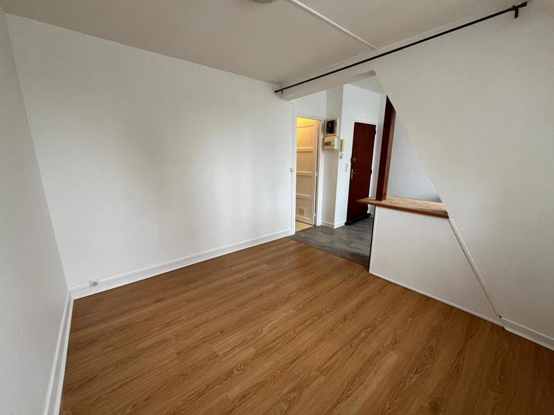 Studio - 20 m² - 1 pièce