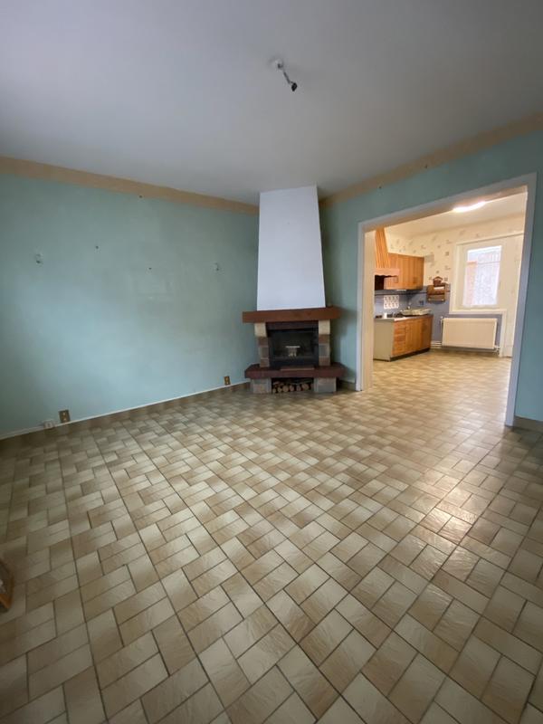 Maison traditionnelle - 94 m² - 5 pièces