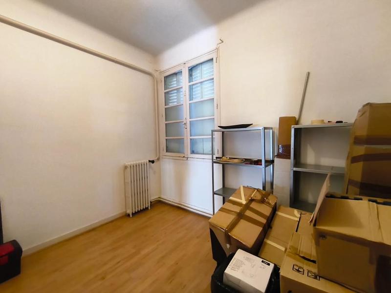 Appartement - 90 m² - 3 pièces