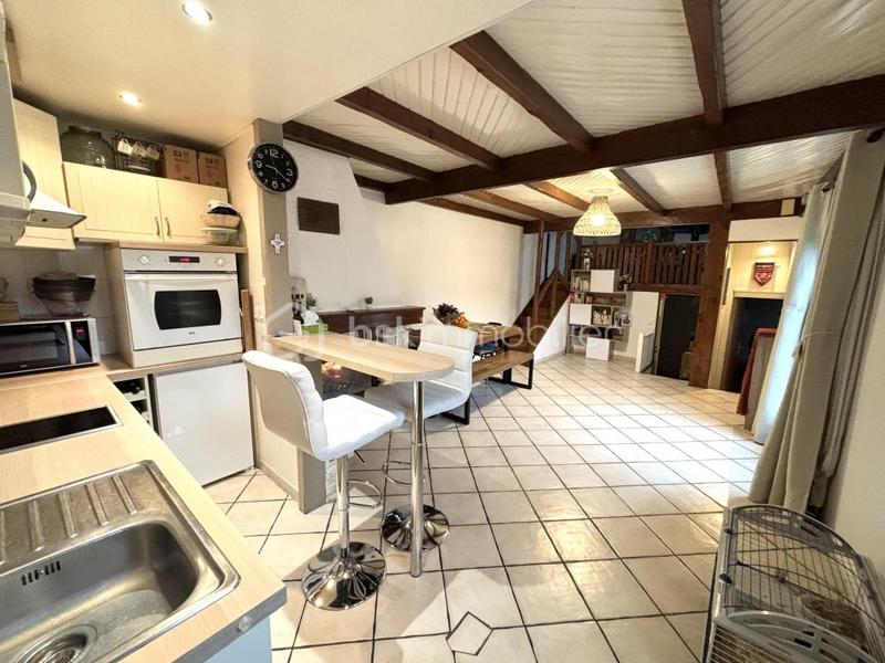 Maison - 60 m² - 4 pièces