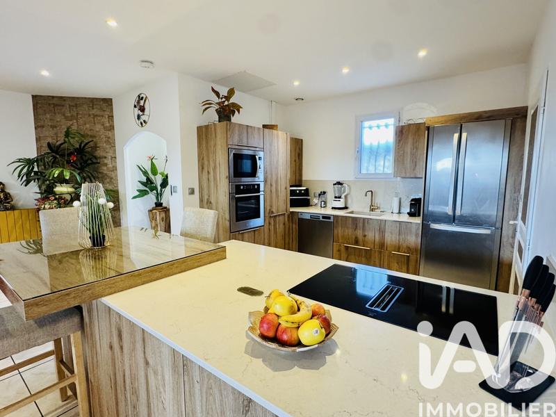 Maison - 110 m² - 5 pièces