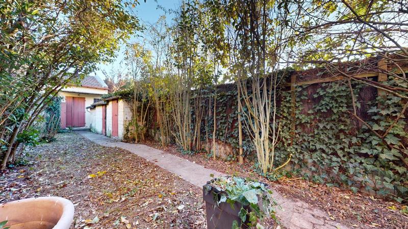 Maison - 80 m² - 5 pièces