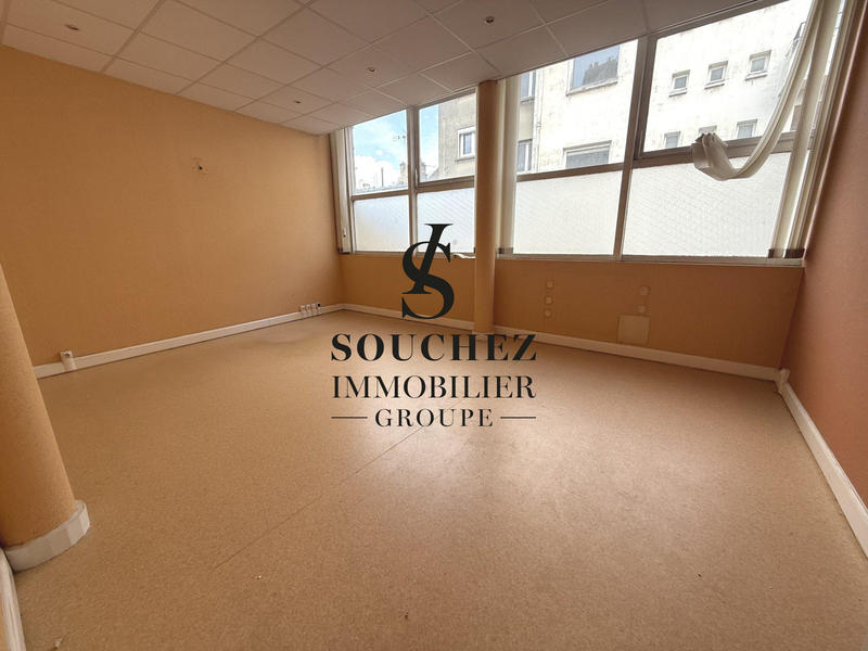 Loft - 170 m² - 7 pièces