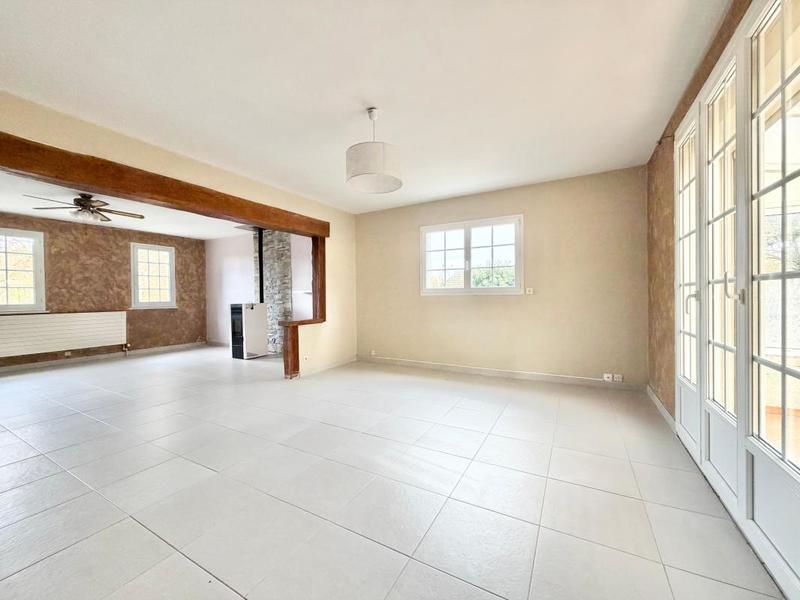 Maison - 141 m² - 7 pièces