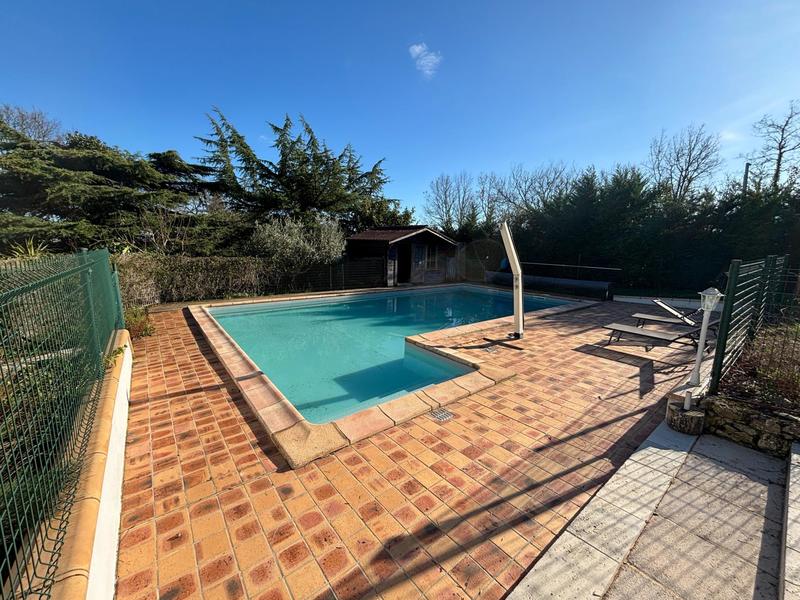 Maison - 190 m² - 5 pièces