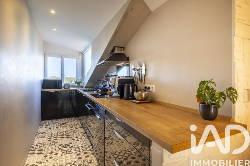 Appartement - 81 m² - 3 pièces