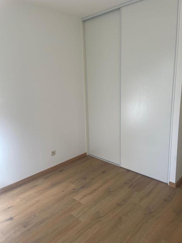 Appartement - 60 m² - 2 pièces