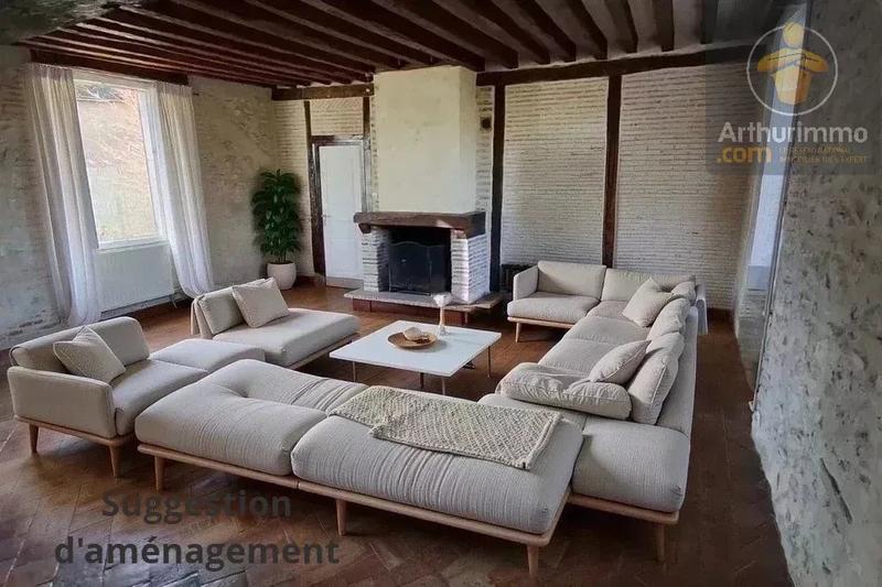 Maison - 273 m² - 8 pièces
