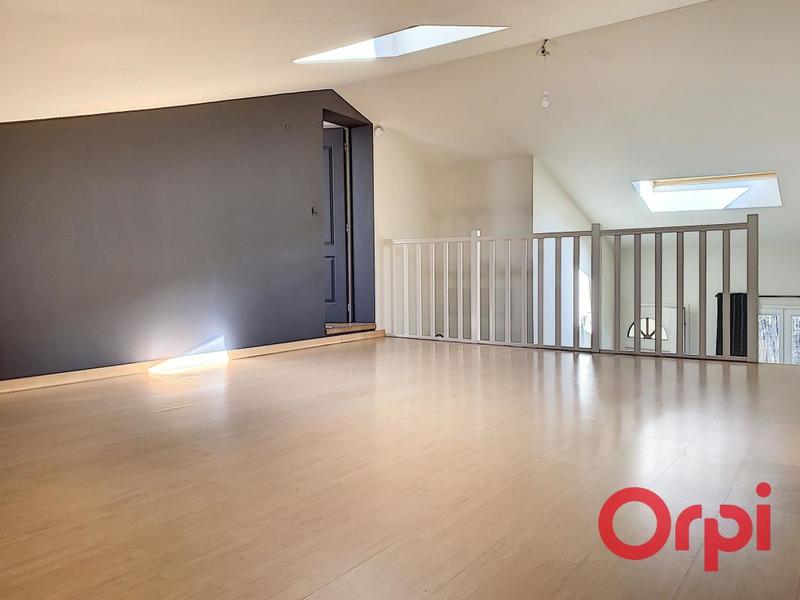 Appartement - 74 m² - 3 pièces