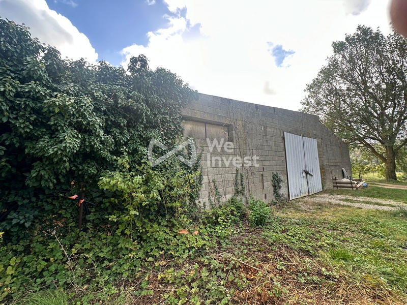 Maison - 410 m² - 4 pièces