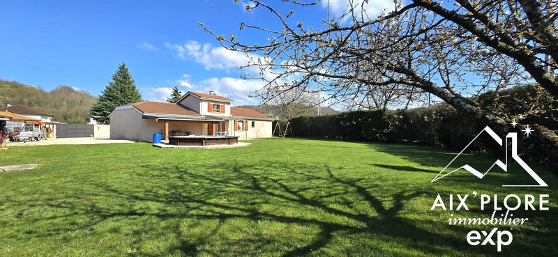 Maison - 101 m² - 5 pièces