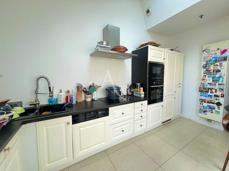 Maison - 101 m² - 4 pièces