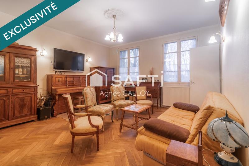 Maison - 160 m² - 8 pièces