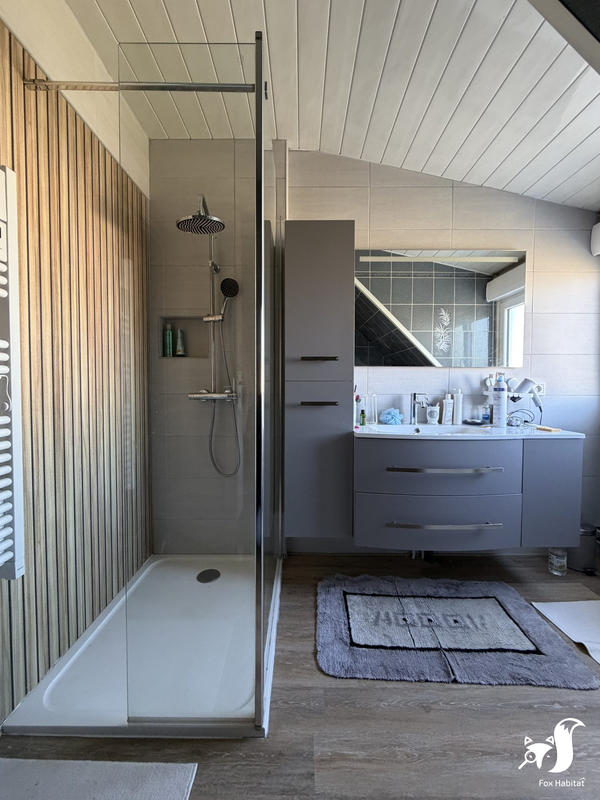 Maison - 85 m² - 5 pièces