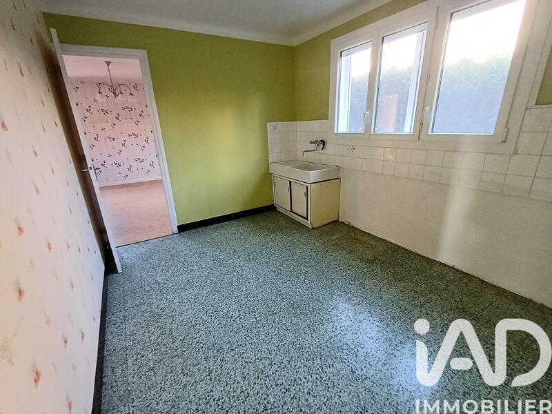 Maison - 96 m² - 5 pièces