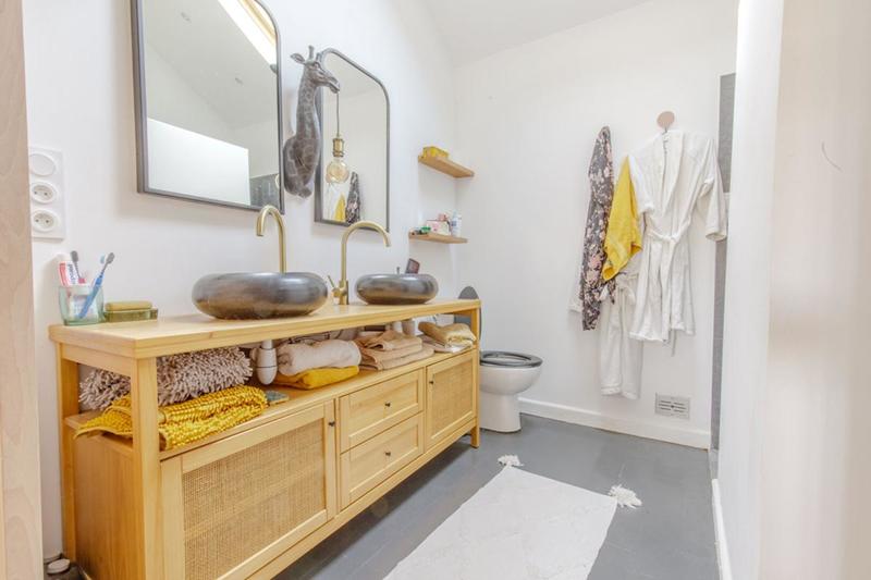 Maison - 150 m² - 7 pièces