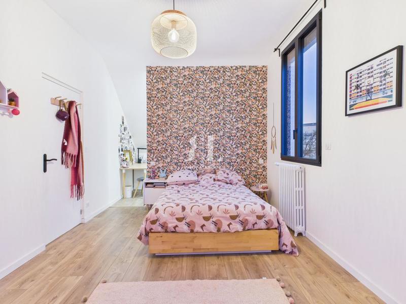 Maison - 164 m² - 5 pièces