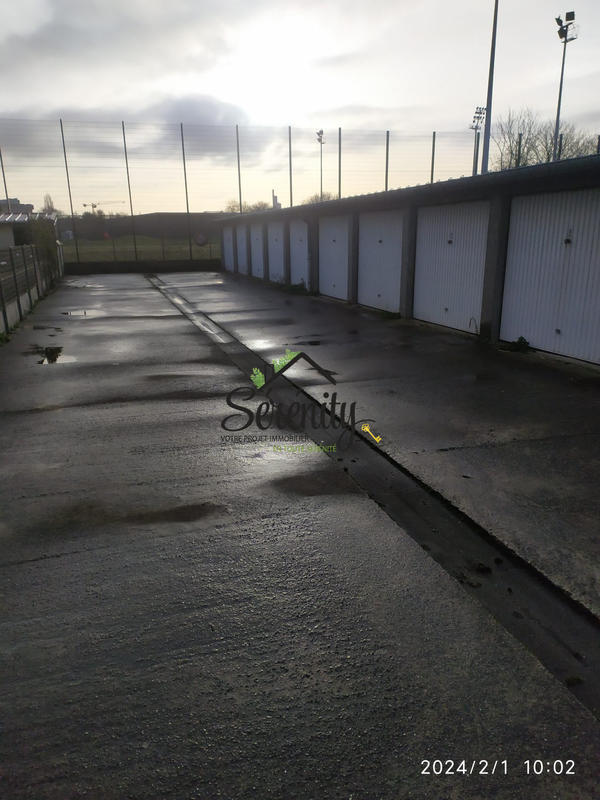 Parking / Garage - 13 m²