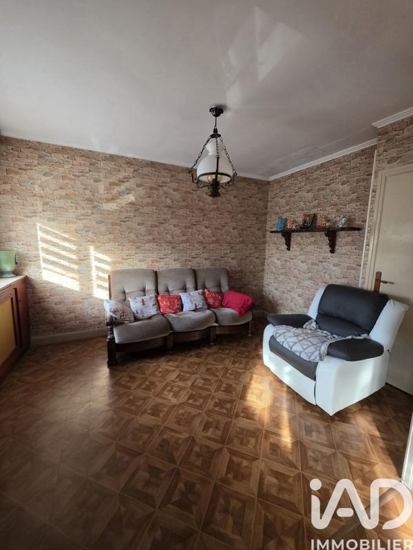 Maison - 83 m² - 4 pièces