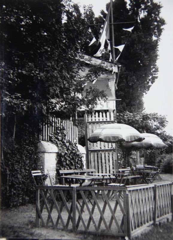 Maison - 345 m² - 12 pièces