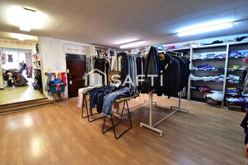 Local commercial - 79 m² - 2 pièces