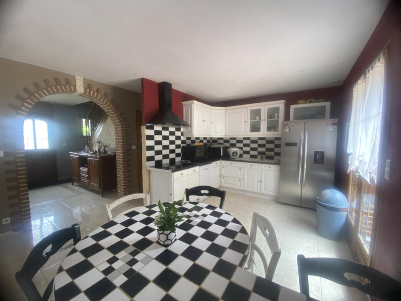 Maison - 164 m² - 6 pièces