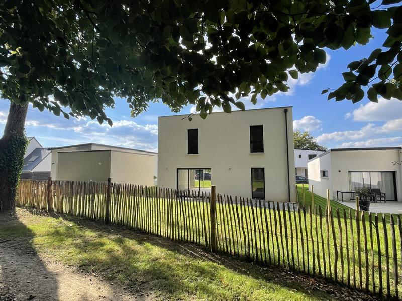 Maison contemporaine - 123 m² - 6 pièces