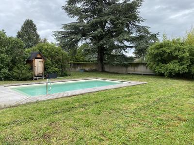 Maison - 177 m² - 5 pièces