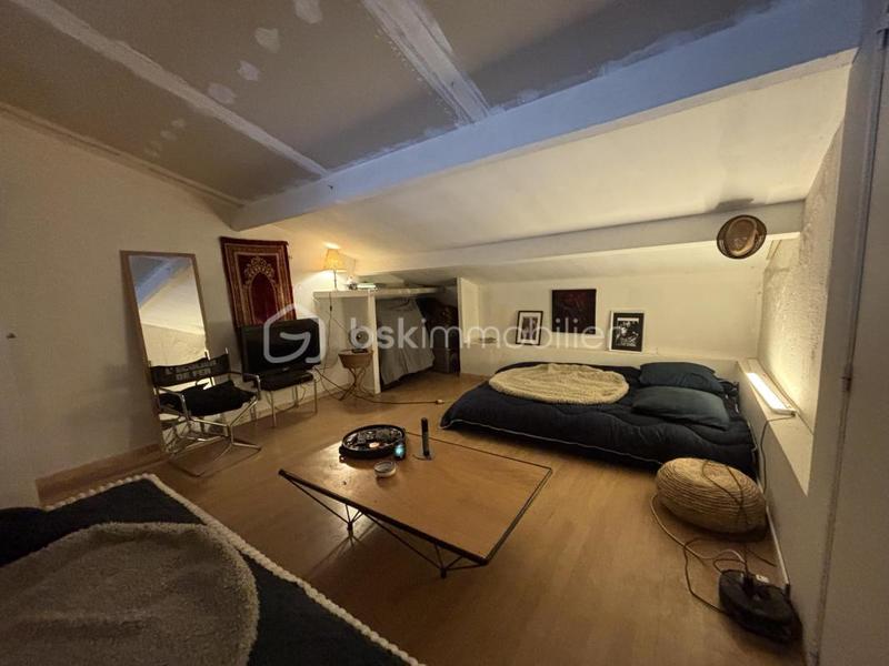 Immeuble - 110 m² - 3 pièces