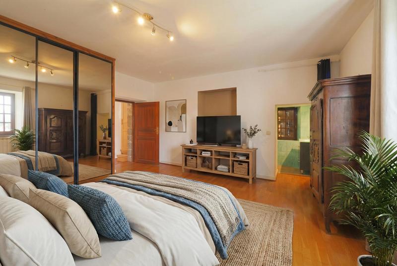 Maison - 178 m² - 6 pièces