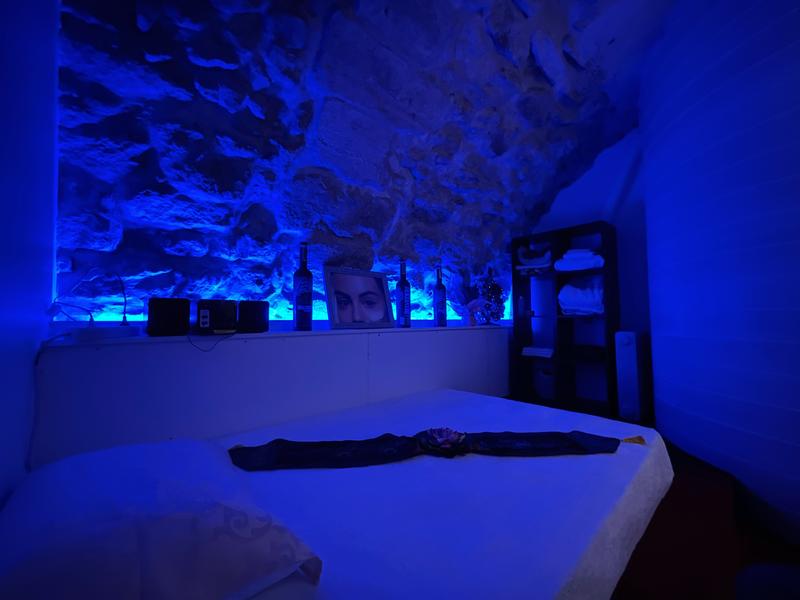 Massage Naphis Studio