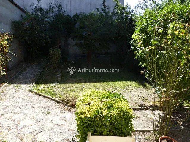 Immeuble - 320 m² - 16 pièces